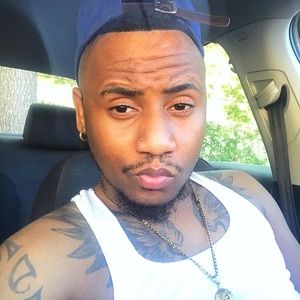 Meet your Posher, Deangelo